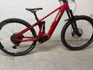 Bicicleta eléctrica Berria Mako HP Roja