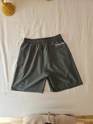 Pantalón deportivo Nike Pro gris