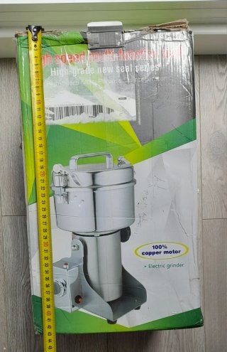 Molino Eléctrico Industrial 2000g + Accesorios
