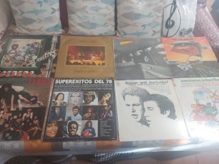 Lote 200+ Discos LP Música Española y extranjera