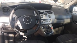 Renault esceni 2005