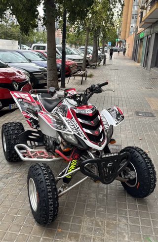 Quad Yamaha Raptor 660R Rojo/Blanco