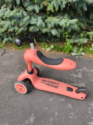 Patinete 2 en 1 Scoot and Ride Coral + casco