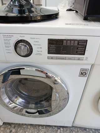 ♤Lavadora Secadora LG Direct Drive 8/4kg♤