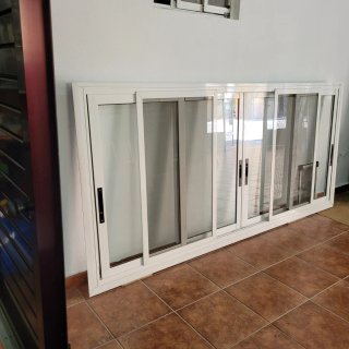 Ventanal aluminio 4 hojas
