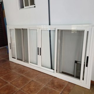 Ventanal aluminio 4 hojas