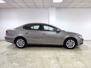 Volkswagen Passat 2.0 TDI 140 cv 2012
