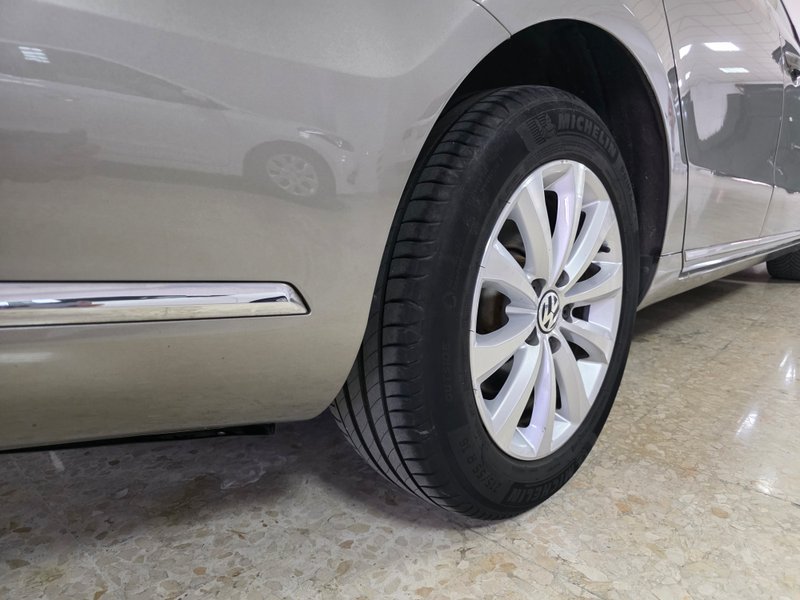 Volkswagen Passat 2.0 TDI Edition BMT 2012, foto 12