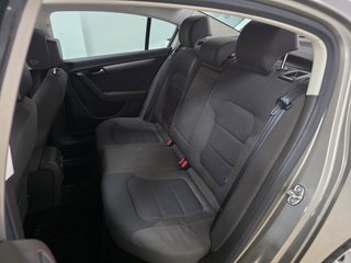 Volkswagen Passat 2.0 TDI 140 cv 2012