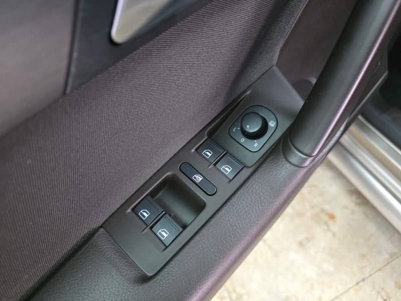 Volkswagen Passat 2.0 TDI Edition BMT 2012, foto 18