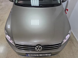 Volkswagen Passat 2.0 TDI 140 cv 2012