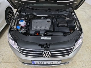Volkswagen Passat 2.0 TDI 140 cv 2012
