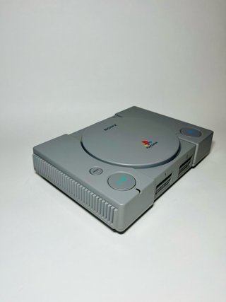 PlayStation 1 PS1 SCPH-9002 – Completa