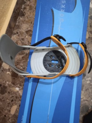 Tabla de Snowboard Azul con Fijaciones