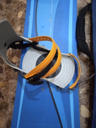 Tabla de Snowboard Azul con Fijaciones