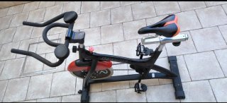 Bicicleta Estática Tentable Negra