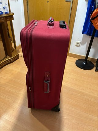 Maleta grande roja