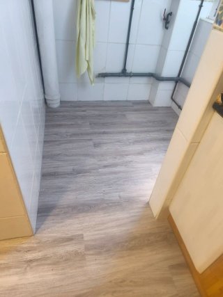 Instalación suelo vinílico laminado