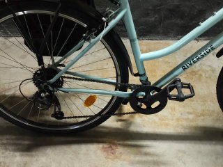 Bicicleta Riverside Mint de paseo