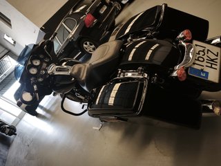 Harley Davidson Street Glide FLHX Negra