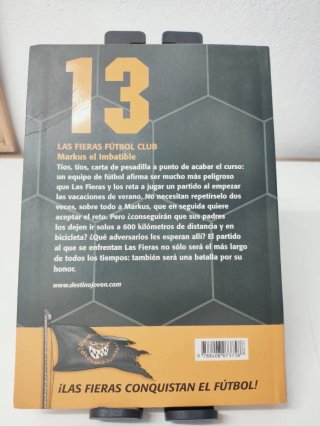 Las Fieras fútbol club:Markus el imbatible.