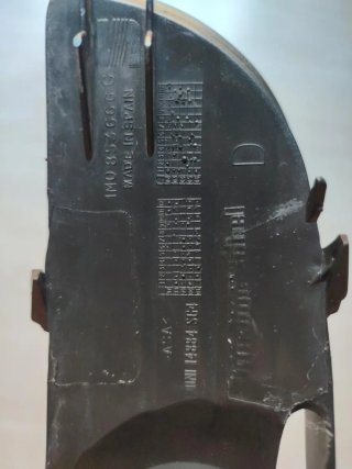 Rejilla Faro Antiniebla Negro