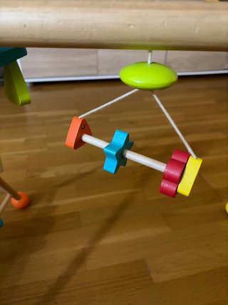 Gimnasio actividades de madera para bebé
