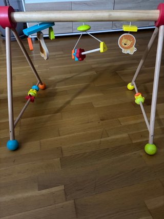 Gimnasio actividades de madera para bebé