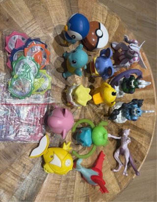 POKEMON - Figuras McDonald's y Burger King