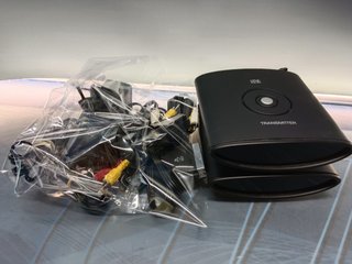 One For All Audio Video (SV-1710)-Transmisor de señal inalámbrico