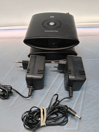 One For All Audio Video (SV-1710)-Transmisor de señal inalámbrico