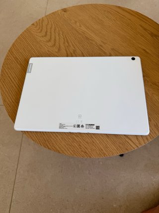 Tablet Lenovo Tab M10 HD y Regalo funda