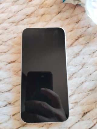 iPhone 13 Apple