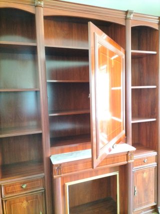 Mueble de salón de madera