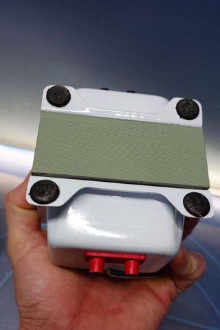 AUTO TRANSFORMADOR ELÉCTRICO PHONOVOX REVERSIBLE 500 va