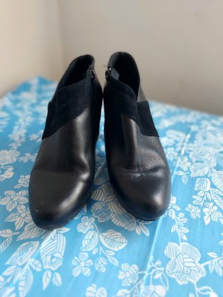 Botines tacón negros Patricia Miller T.38