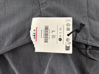 Vestido corto gris sin estrenar