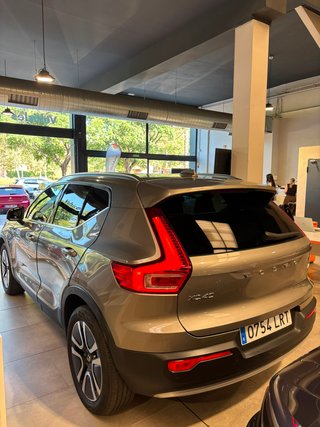 Volvo XC40 E-hybrid **OPORTUNIDAD**