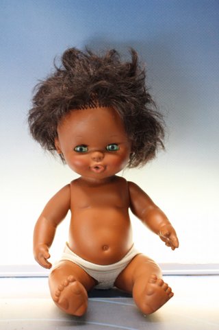 Muñeca Currina Famosa. Ropa original.