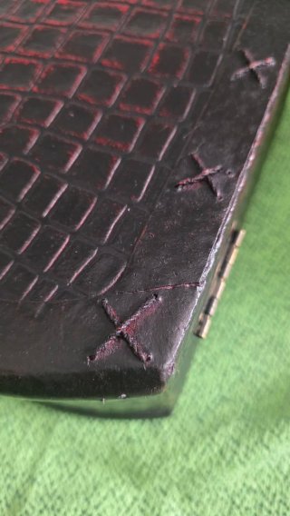 Juego Maletines Negro y Rojo