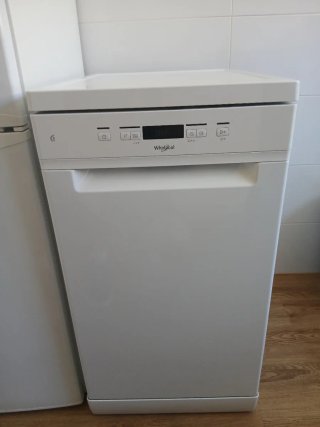 Lavavajillas whirlpool 45 cm usado en 10 ocasiones