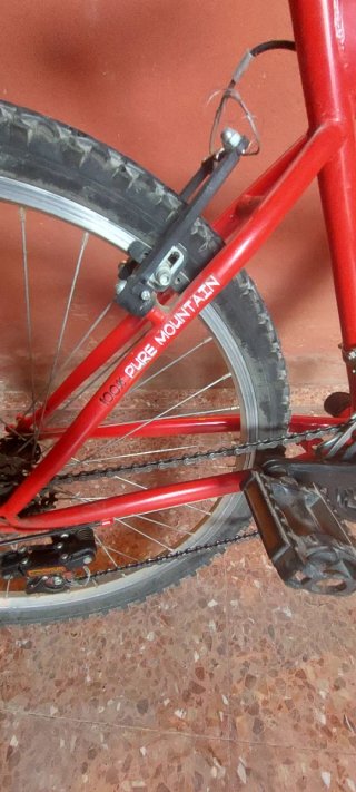 Bicicleta de Montaña Roja