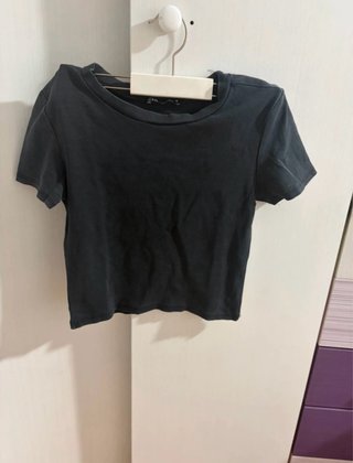 Pack 4 Tops SHEIN Negro Talla S y XS