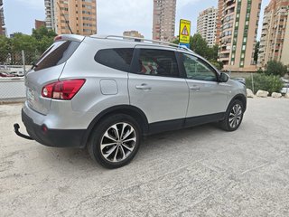 Nissan Qashqai+2 2009