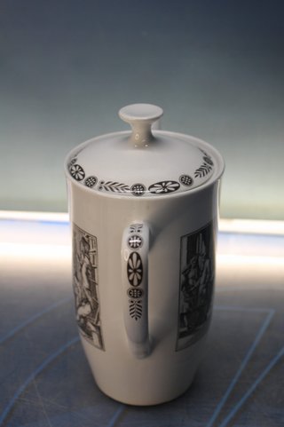 Pontesa. Café Monky. Cafeteras, tazas y platos. 24 piezas.