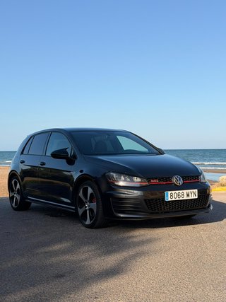 Volkswagen Golf 2014
