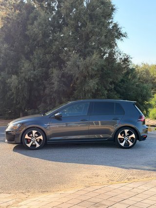 Volkswagen Golf 2014