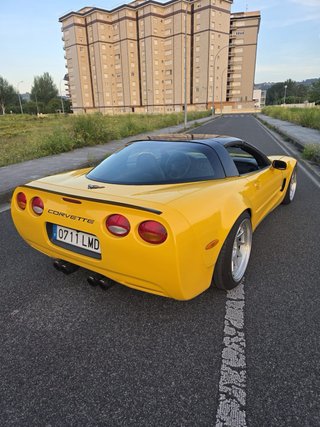 Chevrolet Corvette 2000