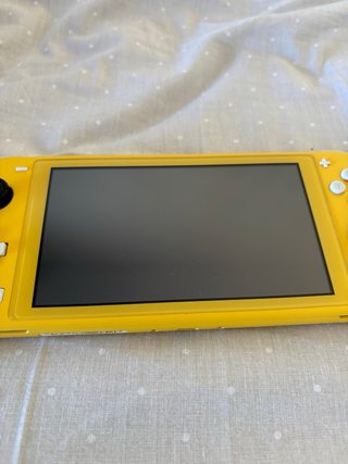 Nintendo Switch Lite Amarilla