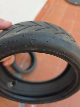 Neumático y cámara patinete
